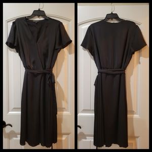 Banana Republic wrap-around pleate side dress